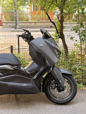 Schim   vand yamaha xmax 125 2026 - 900km  - imagine 2