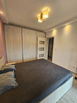 Apartament 2 camere + grădină 50 m  + parcare