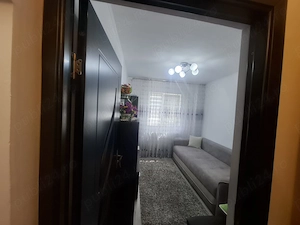 Proprietar-Vând apartament 3 camere - imagine 2