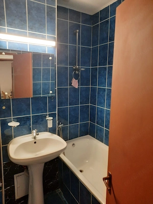 Închiriez Garsoniera Racadau - imagine 4