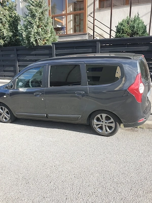 Vand Dacia Lodgy 7 locuri,6 viteze, 110cp,tempomat,încălzire scaune, cârlig remorcare