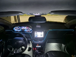 Peugeot 2008 Allure, 2014 - mașină personală cu istoric - imagine 8