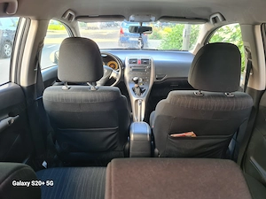 Vând toyota auris 2008 - imagine 2