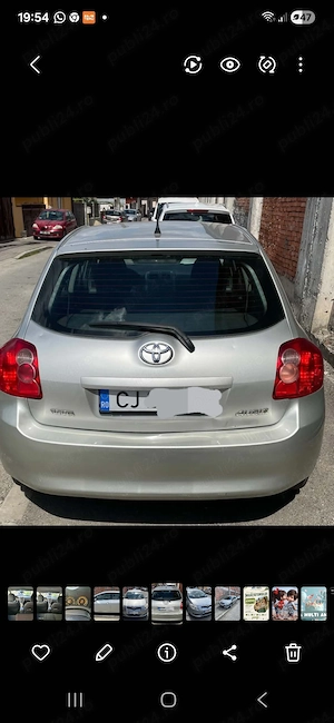 Vând toyota auris 2008