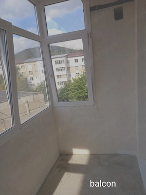 Vând apartament 2 camere zona Mihai Eminescu ,Piatra-Neamț etaj 3 - imagine 6