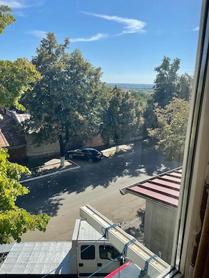 Apartament 3 camere Dragasani etajul 2 