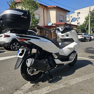 Scuter Honda PCX 125, 2025, 1300km - imagine 3