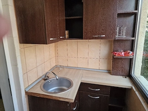 Închiriez apartament 2 camere  - imagine 3