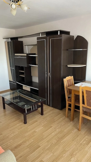 Apartament 2 camere de închiriat - Str. Mihai Viteazu  - imagine 4