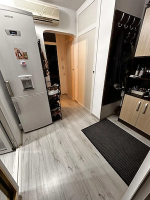 Închiriez apartament 2 camere  - imagine 5