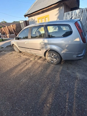 Ford Focus  - imagine 5