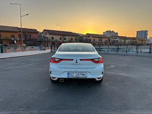 Renault Megane IV 1.33 TCe 115 CP - imagine 2