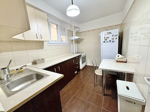 Privat inchiriez Apartament 2 camere - imagine 5