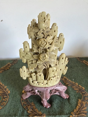 Sculptură vintage asiatică din steatit (soapstone), sculptată manual 