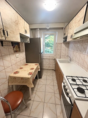 Apartament 2 camere, 40 mp, zona Craiovita Noua - imagine 6