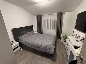 Inchiriez apartament cu 3 camere - imagine 2