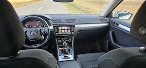 Vand skoda superb an 2022 - imagine 8