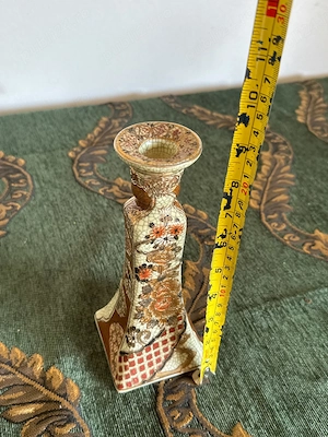 sfeșnic mic, porțelan stil Satsuma 