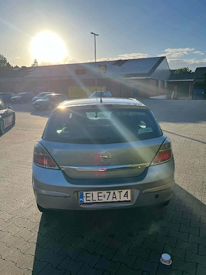 Vand Opel astra H  - imagine 3