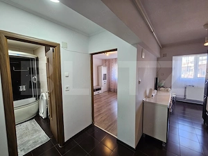 Garsonieră renovată în Cugir, 31 mp, Bloc izolat termic - imagine 3