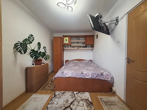 Vând apartament 2 camere Doraly et 3 cu centrala proprie pe gaz - imagine 2