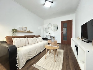 Apartament 2 camere de închiriat | Faleza Nord | 370 eur/lună - imagine 3