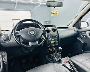 Dacia Duster - imagine 18