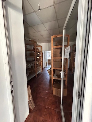 Spatiu comercial - zona linistita - aer conditionat  - 4 camere - 80 mp - imagine 6