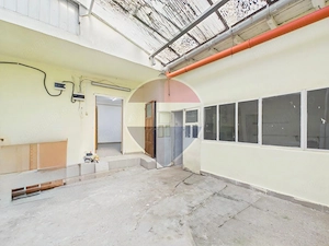 Casa cu 8 camere de vanzare | rezidential si comercial | Nerva Traian - imagine 17
