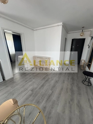 APARTAMENT 2 CAMERE DE ÎNCHIRIAT CU TERASĂ - imagine 2