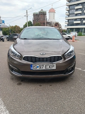 Kia Ceed 2017   1.4 benzină (motor aspirat)   111.655 km   dotări generoase - imagine 12
