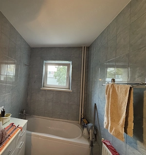 Proprietar inchiriez apartament 3 camere decomandate zona Spital judetean - imagine 3