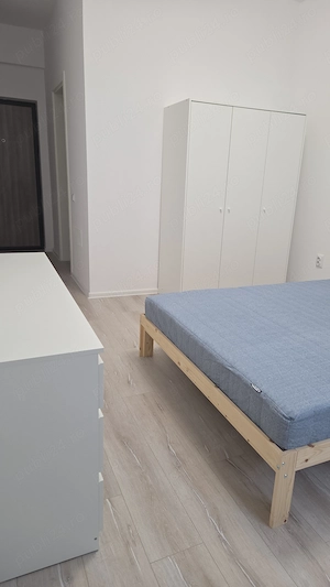 Proprietar inchiriez garsoniera Militari Residence str. Sg. Ilie Petre 88 - imagine 2