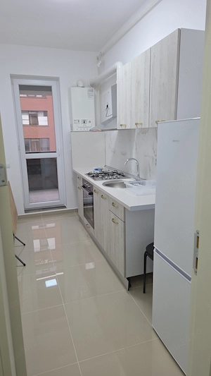 Proprietar inchiriez garsoniera Militari Residence str. Sg. Ilie Petre 88