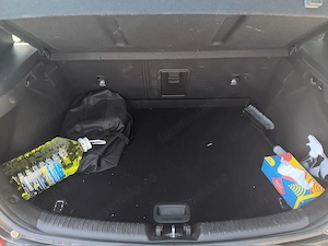 De vanzare Hyundai i30, an 2019, motor 1.368 cmc, benzina, cu 88.661 km - dotări generoase - imagine 15