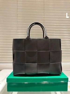 Bottega Veneta   geantă de damă, piele naturală