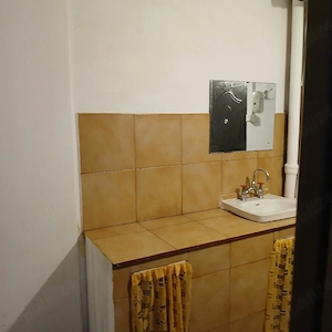 Garsonieră de vânzare 