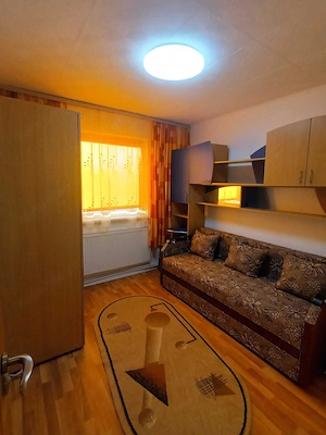 Închiriez apartament 2 camere - imagine 3