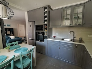 Apartament cu 3 camere, direct prorietar, complet utilat, cu un loc de parcare inclus. - imagine 4