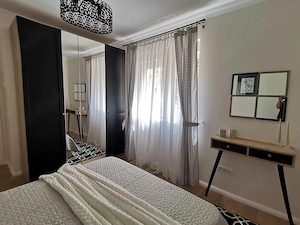 Apartament cu 3 camere, direct prorietar, complet utilat, cu un loc de parcare inclus. - imagine 7
