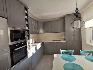 Apartament cu 3 camere, direct prorietar, complet utilat, cu un loc de parcare inclus. - imagine 5