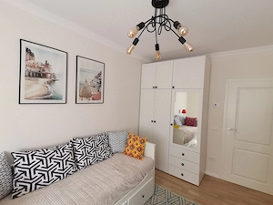 Apartament cu 3 camere, direct prorietar, complet utilat, cu un loc de parcare inclus. - imagine 12