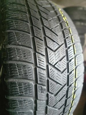 vand set de doua anvelope 275/45/R21 - imagine 2