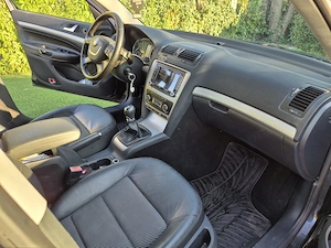Vand Skoda Octavia 2 Facelift 1.4 TSI  - imagine 7