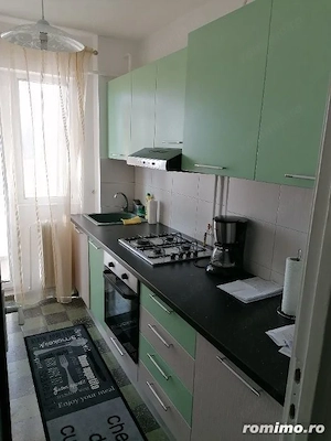 Ofer spre inchiriere garsoniera mobilata si utilata complet Vitan - imagine 3