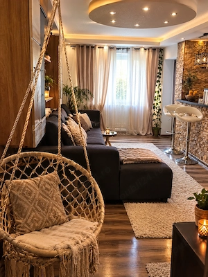 Apartament 4 camere recondiționat 