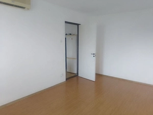 Apartament aproape de metrou Lujerului