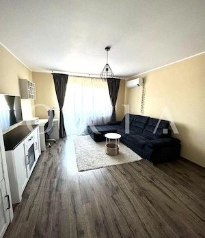 AX1341 Soarelui - Sud Plaza, Mobilat & Utilat, Etaj Intermediar