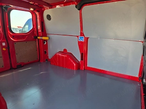 Ford Transit Custom L1H1 - imagine 15