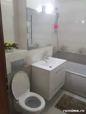 Apartament 2 camere cu centrala proprie  de inchiriat in  zona Eroii Revolutiei - imagine 4